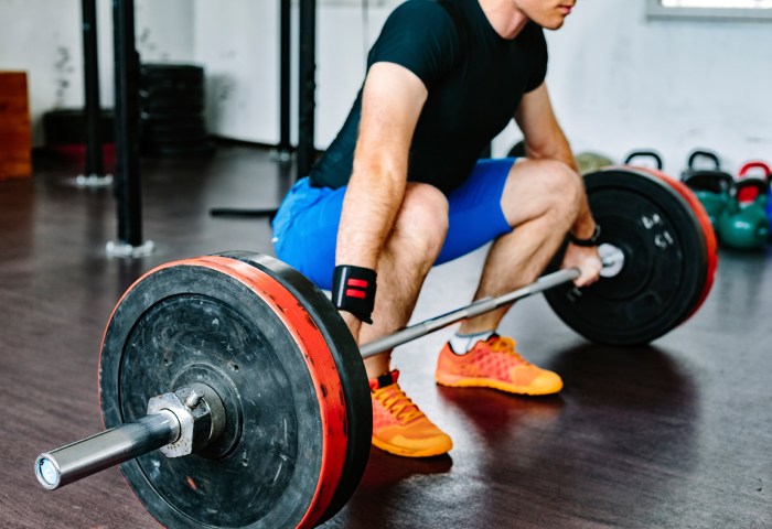 Weight Lifting Trainers: Essential Gear for Enhanced Performance and Safety